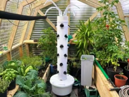4P6 hydroponic tower with solar power system for home growing and future distribution project in Malaysia