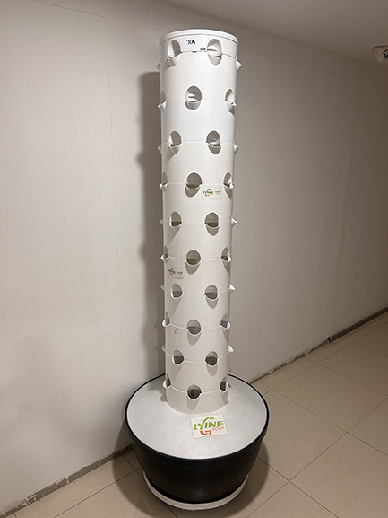 6p10 aeroponic tower system01